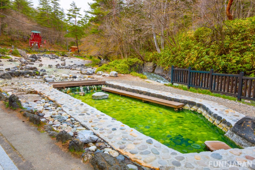 Yubatake: The Famous Symbol of Kusatsu Hot Springs